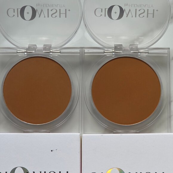 2 x Glowish by Huda Beauty 11 DEEP Luminous Pressed Powder (0.30 oz. each) - Picture 4 of 5